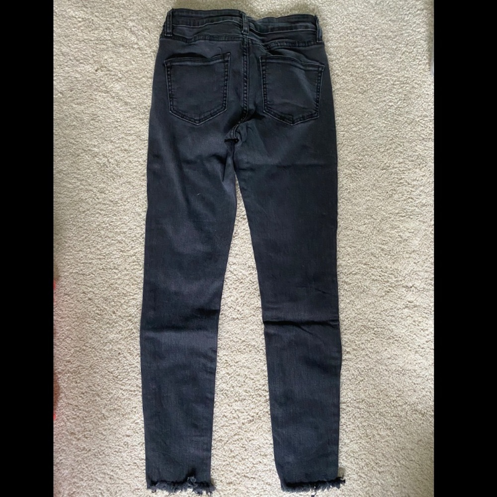 John galt black skinny ankle jeans with raw hem